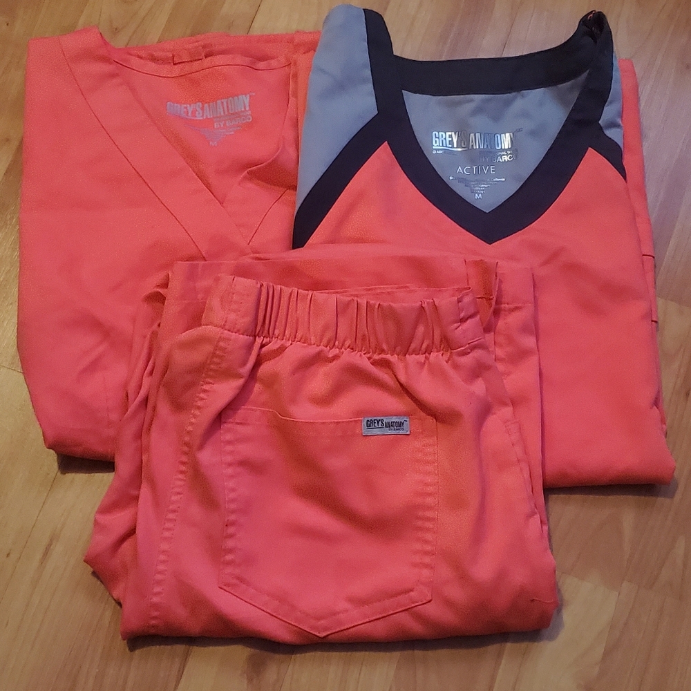 Greys Anatomy scrub set